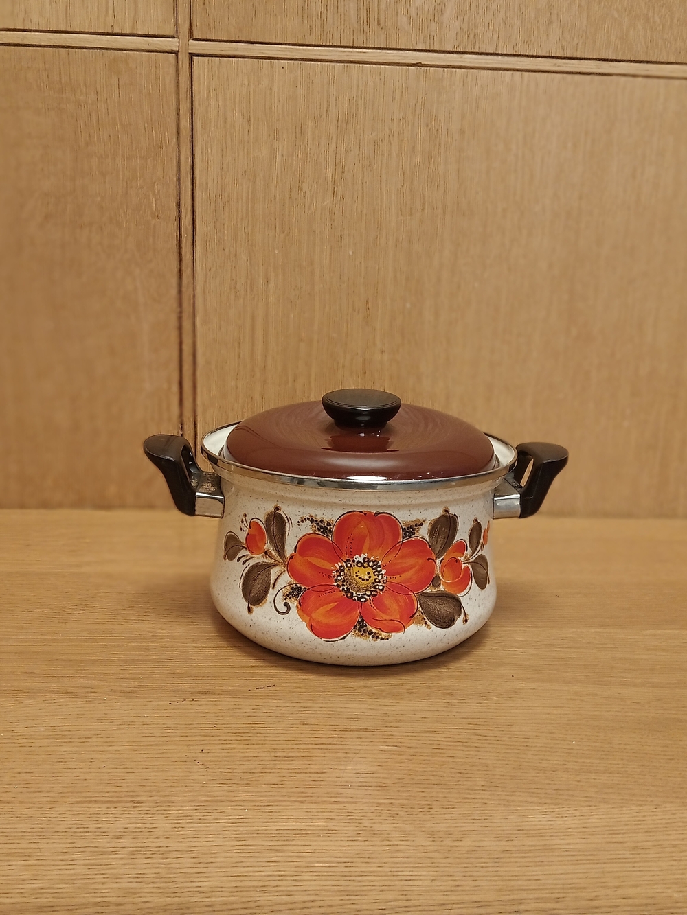 Enamel Stock Pot with Floral Design - Orange & Brown